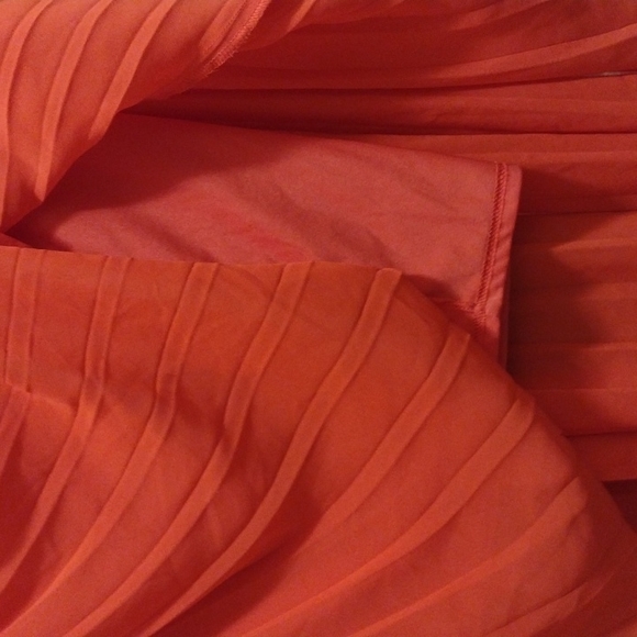 VALERIE STEVENS Skirt - Picture 2 of 3